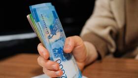 Что за выплата предпенсионерам в Фармаимпекс